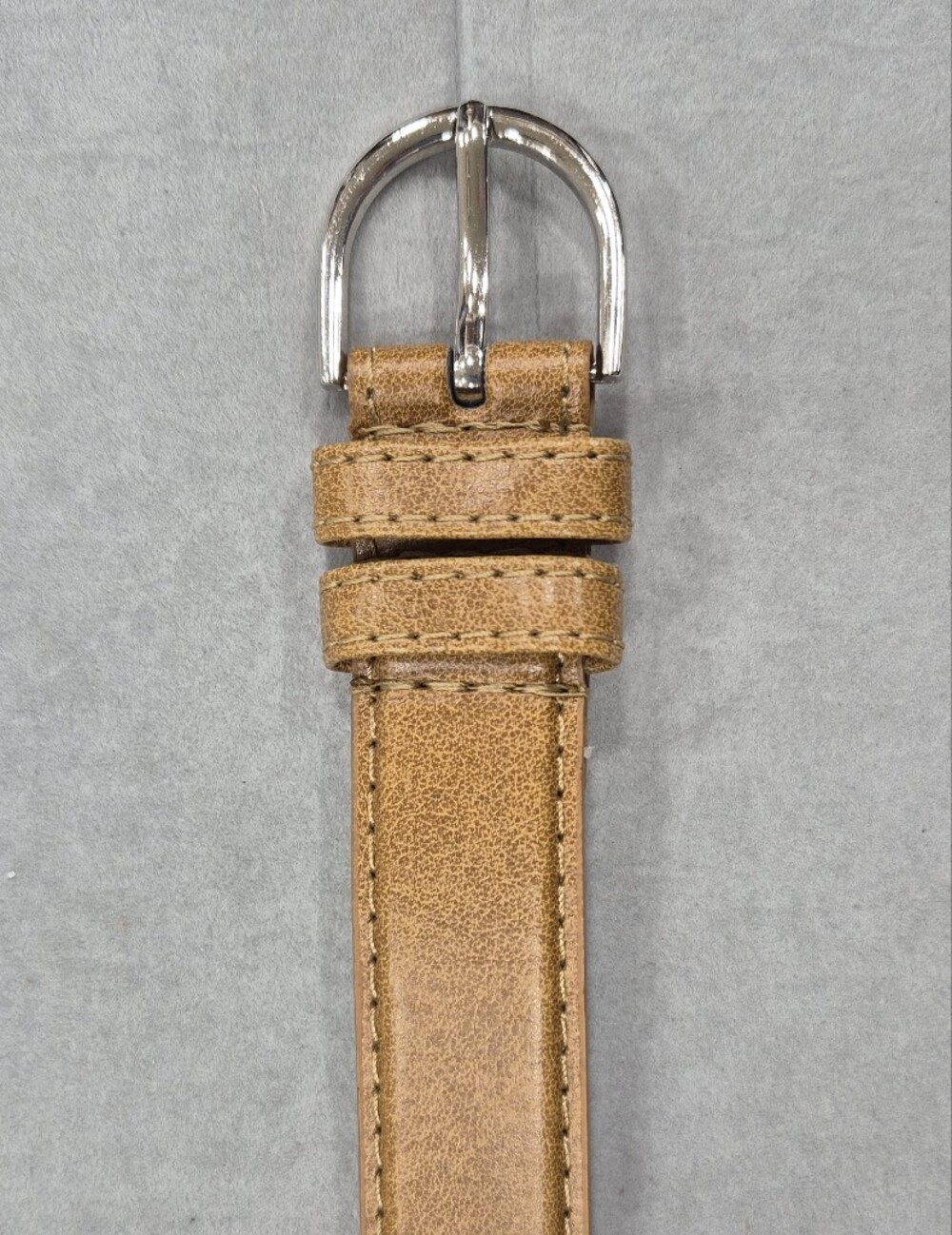 Leather belt women's medium light brown tan silver rounded buckle casual - Picture 2 of 11